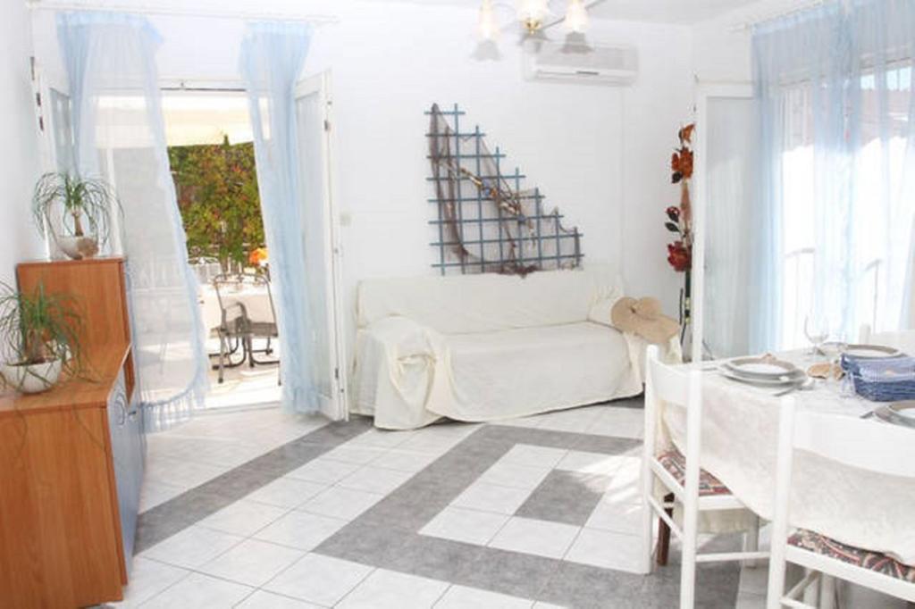 Lana Apartments Trogir Eksteriør bilde